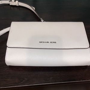 Michael Kors 3-in-1 Crossbody